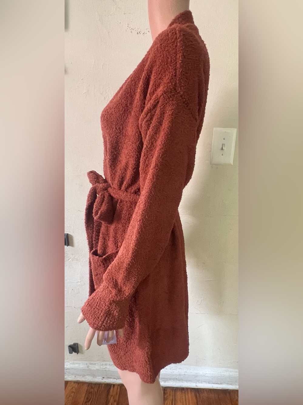 STARS ABOVE • ROBES - Picture 5 of 8